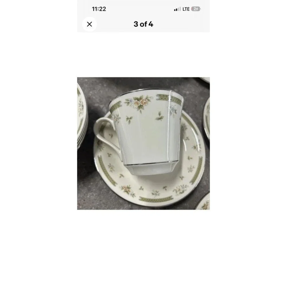 Vintage Spring Gardens, fine porcelain China 28 piece dinnerware set